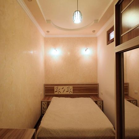 Amiryan Street 1 Bedroom Deluxe Apartment With Balcony Am104 Γιερεβάν Εξωτερικό φωτογραφία